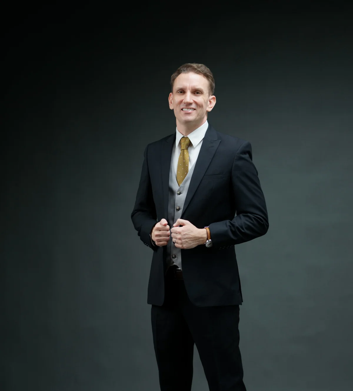 Mr. Benjamin Devere White